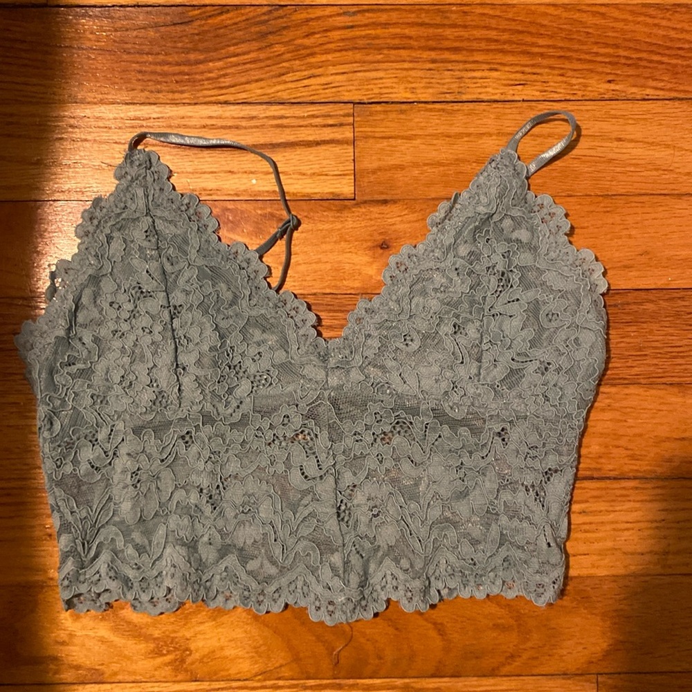Zara lace crop top size S